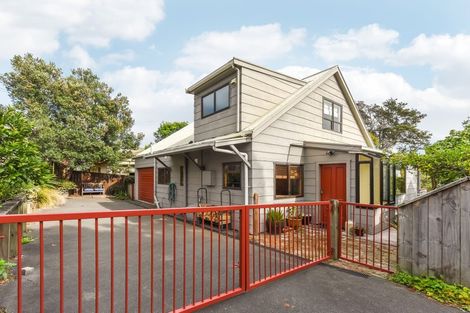 Photo of property in 64 Mount Street, Nelson South, Nelson, 7010