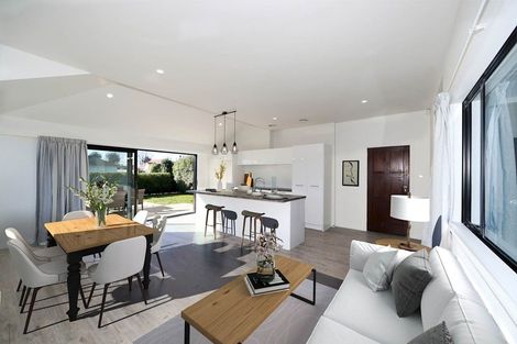 Photo of property in 9 Rutherford Road, Marewa, Napier, 4110