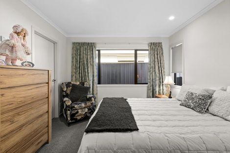 Photo of property in 62a Puketapu Road, Taradale, Napier, 4112