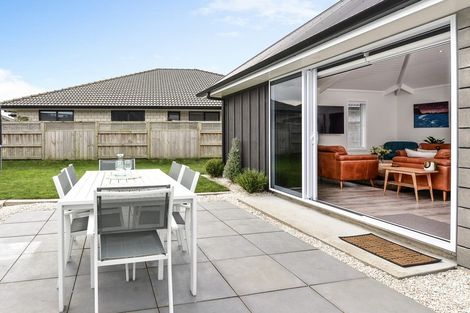 Photo of property in 61 Jarrett Terrace, Leamington, Cambridge, 3432