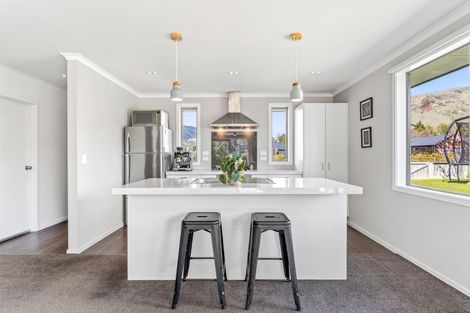 Photo of property in 40 West Meadows Drive, Wanaka, 9305