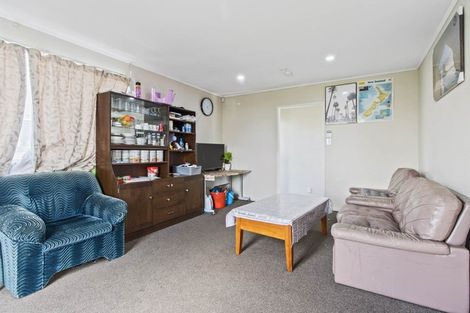 Photo of property in 1/18 Norrie Smith Avenue, Flat Bush, Auckland, 2023