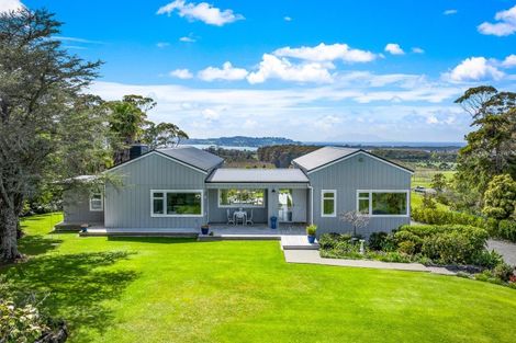 Photo of property in 201 Takatu Road, Tawharanui Peninsula, Warkworth, 0986
