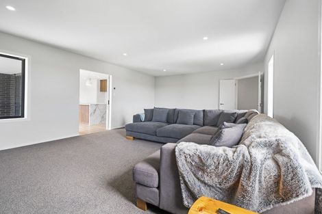 Photo of property in 539 Cemetery Road, Sanson, Palmerston North, 4479