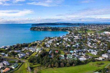 Photo of property in 2/287 Vipond Road, Stanmore Bay, Whangaparaoa, 0932