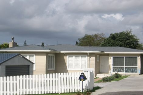 Photo of property in 57 Mcleod Road, Te Atatu South, Auckland, 0610