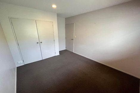 Photo of property in 19 Lake Panorama Drive, Henderson, Auckland, 0612