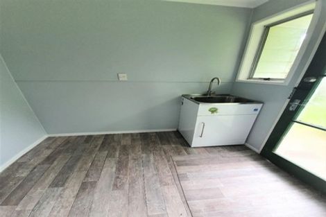 Photo of property in 30 Hyperion Drive, Randwick Park, Auckland, 2105