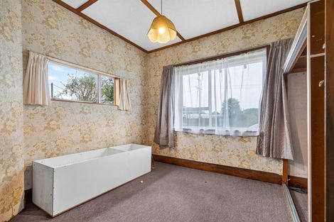 Photo of property in 16 Hessey Street, Masterton, 5810