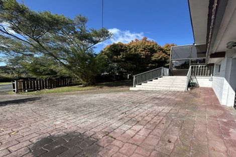 Photo of property in 19 South Lynn Road, Titirangi, Auckland, 0604