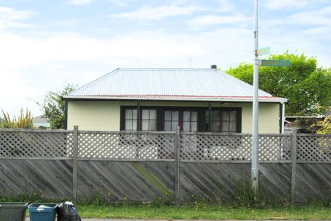 Photo of property in 16a Akaroa Street, Kaiapoi, 7630