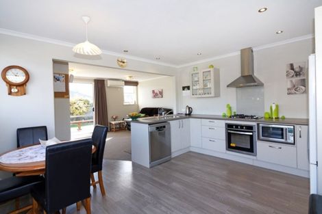 Photo of property in 5 Duffy Place, Stoke, Nelson, 7011