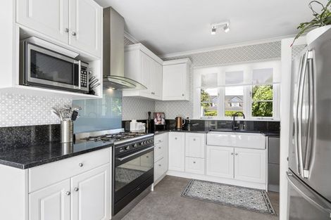 Photo of property in 2a Kauri Grove, Lansdowne, Masterton, 5810