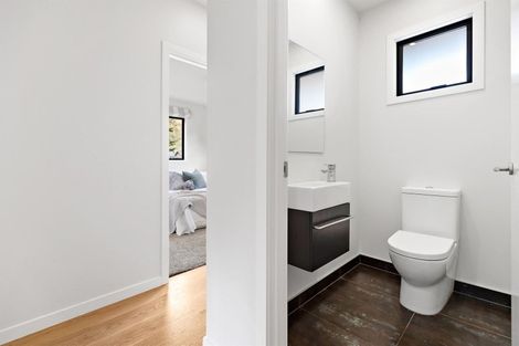 Photo of property in 13 Hovingham Court, Jacks Point, Queenstown, 9371