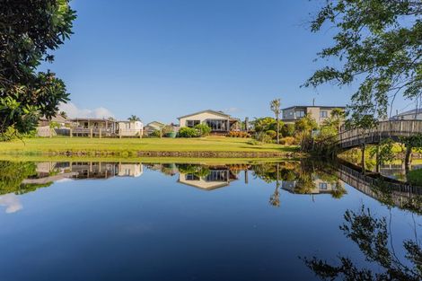 Photo of property in 15 Martin Place, Cooks Beach, Whitianga, 3591