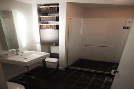 Photo of property in Montreaux Apartments, 5j/164 The Terrace, Wellington Central, Wellington, 6011