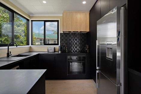 Photo of property in 14 Sarah Avenue, Whitianga, 3510