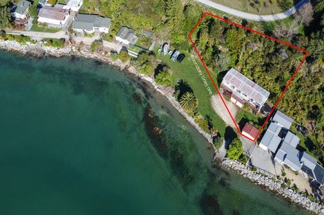 Photo of property in 218 Rangihaeata Road, Rangihaeata, Takaka, 7182