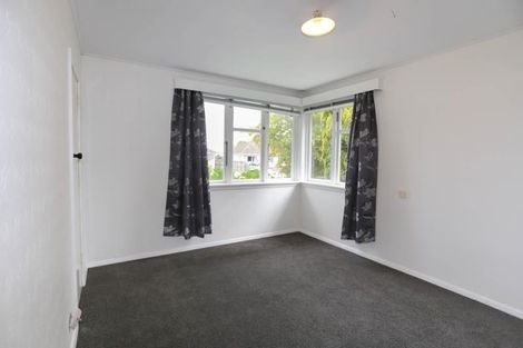 Photo of property in 28 Hillary Crescent, Upper Riccarton, Christchurch, 8041