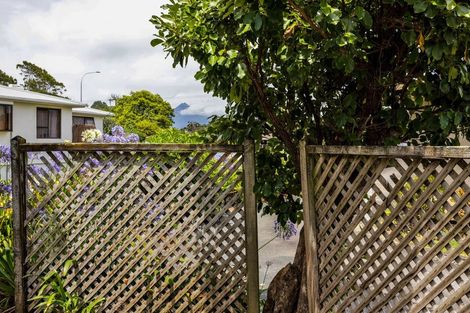 Photo of property in 4/99 Mangorei Road, Merrilands, New Plymouth, 4312