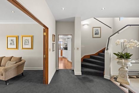 Photo of property in 375 Saint Georges Road, Havelock North, 4130