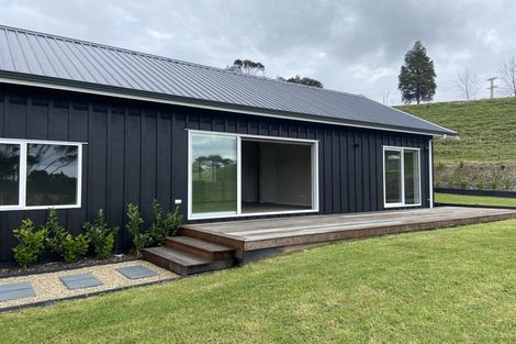 Photo of property in 43 Tender Road, Dairy Flat, 0794