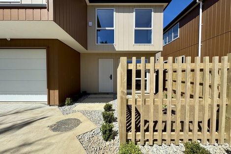 Photo of property in 118 Pigeon Mountain Road, Half Moon Bay, Auckland, 2012