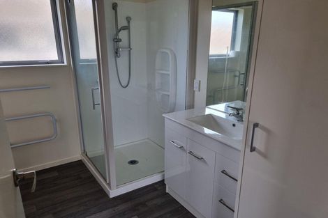 Photo of property in 1/2 Wildwood Avenue, Wainoni, Christchurch, 8061