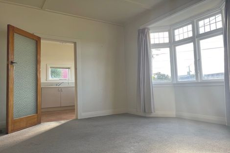 Photo of property in 21 Kemp Street, Kilbirnie, Wellington, 6022