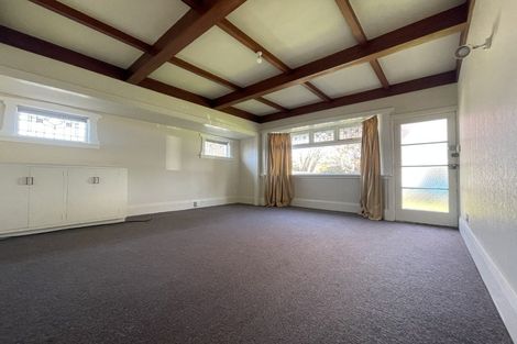 Photo of property in 12 Wherstead Road, Cashmere, Christchurch, 8022