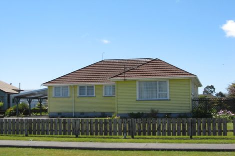 Photo of property in 29 Fonblanque Street, Westport, 7825