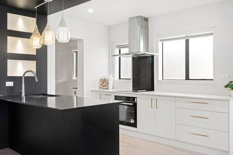 Photo of property in 86 Racecourse Road, Sockburn, Christchurch, 8042