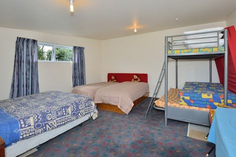 Photo of property in 5 Pipi Crescent, Mahia, 4198