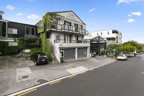 Photo of property in 1f/10 Crummer Road, Grey Lynn, Auckland, 1021