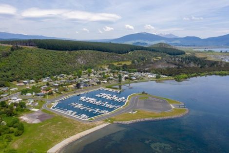 Photo of property in 34 Motuoapa Esplanade, Motuoapa, Turangi, 3382