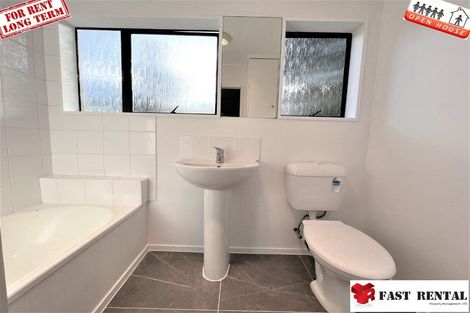 Photo of property in 2/186 Stapleford Crescent, Browns Bay, Auckland, 0630