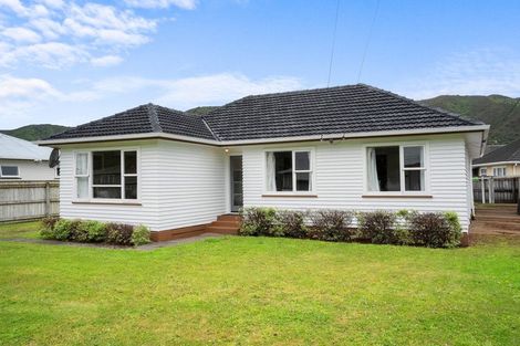 Photo of property in 42 Donnelley Drive, Wainuiomata, Lower Hutt, 5014