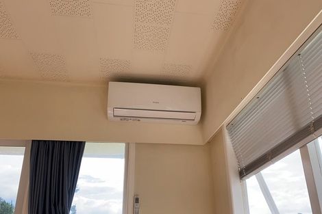 Photo of property in 1022 East Coast Road, Fairview Heights, Auckland, 0630