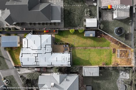 Photo of property in 69 Hargest Crescent, Saint Clair, Dunedin, 9012