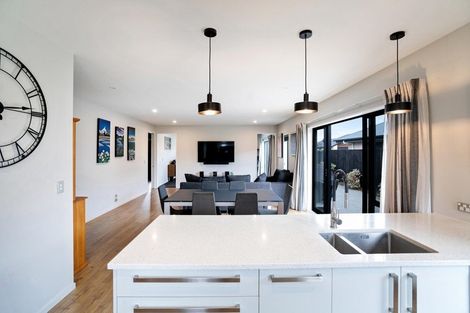 Photo of property in 40 Meyer Crescent, Halswell, Christchurch, 8025