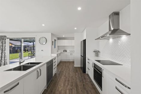 Photo of property in 10 Russell Lilley Drive, Rolleston, 7614