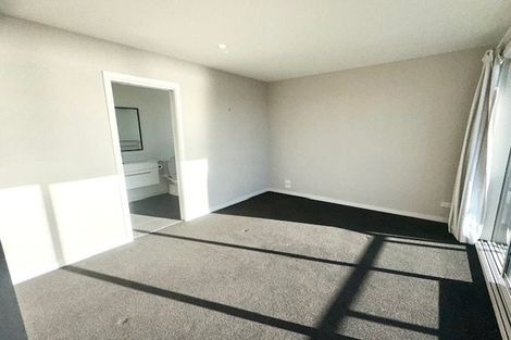 Photo of property in 66 Te Awakura Terrace, Mount Pleasant, Christchurch, 8081