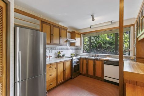 Photo of property in 31 Wadestown Road, Wadestown, Wellington, 6012