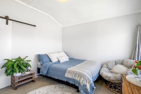 Photo of property in 18 Aotea Street, Castlecliff, Whanganui, 4501