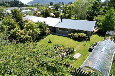 Photo of property in 406 Main Road, Kaiata, Greymouth, 7805