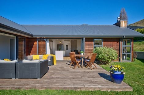 Photo of property in 6 Trench Hill Road, Frankton, Queenstown, 9371