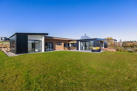 Photo of property in 142 Aporo Road, Tasman, Upper Moutere, 7173