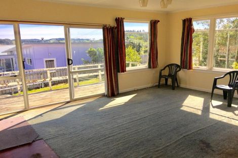 Photo of property in 6 Oxford Street, Whakapirau, Maungaturoto, 0583