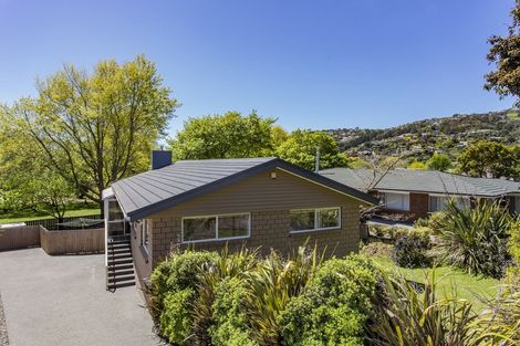 Photo of property in 26 Gunns Crescent, Cashmere, Christchurch, 8022
