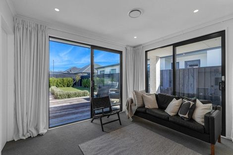 Photo of property in 15 Homestead Drive, Rangiora, 7400